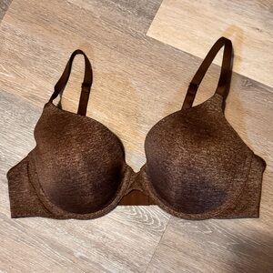 VICTORIA’S SECRET Uplift Semi Demi Bra